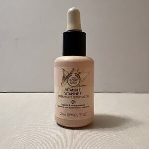 New The Body Shop Vitamin E Overnight Serum In Oil NEW 30 ml